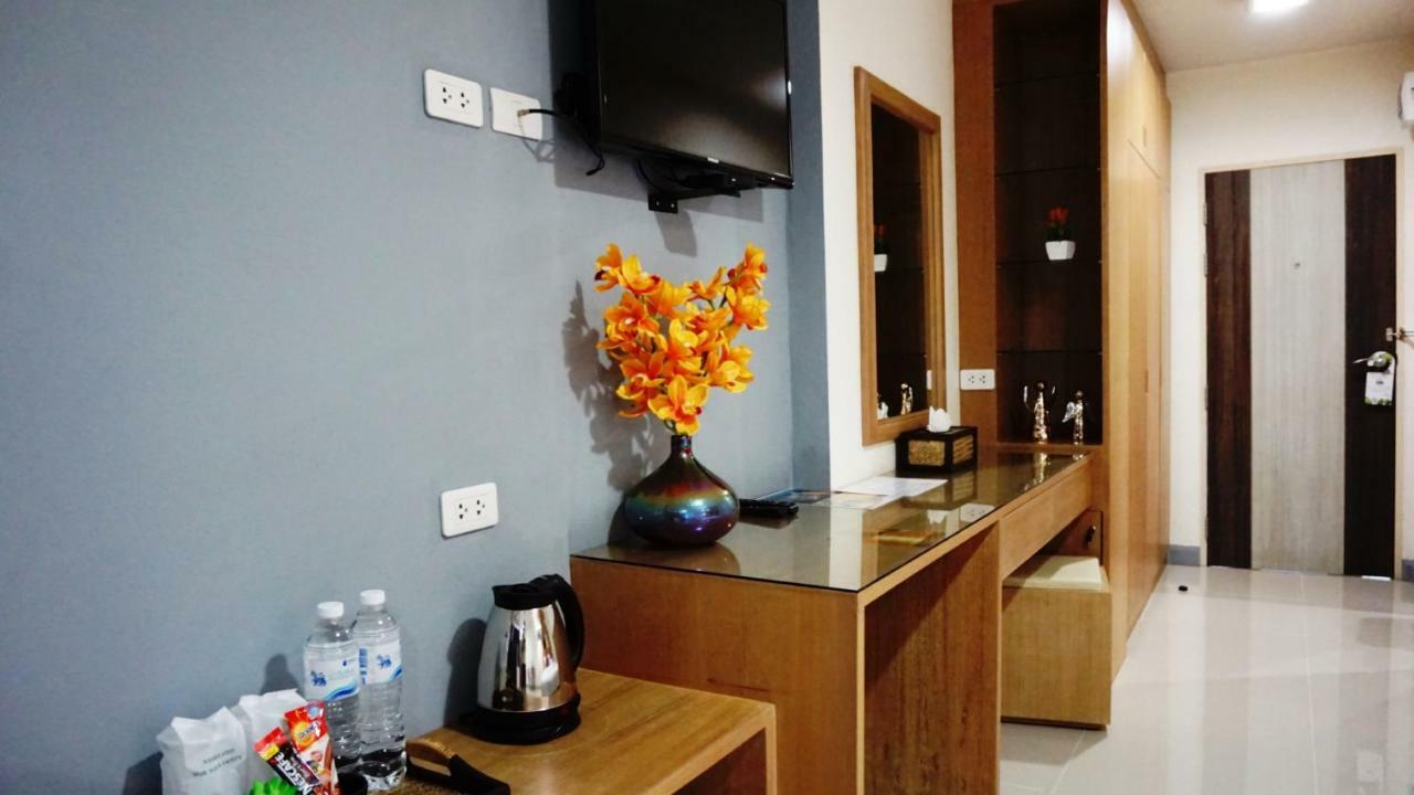 צ'יאנג מאי The Greenery Central Suite & Hotel מראה חיצוני תמונה